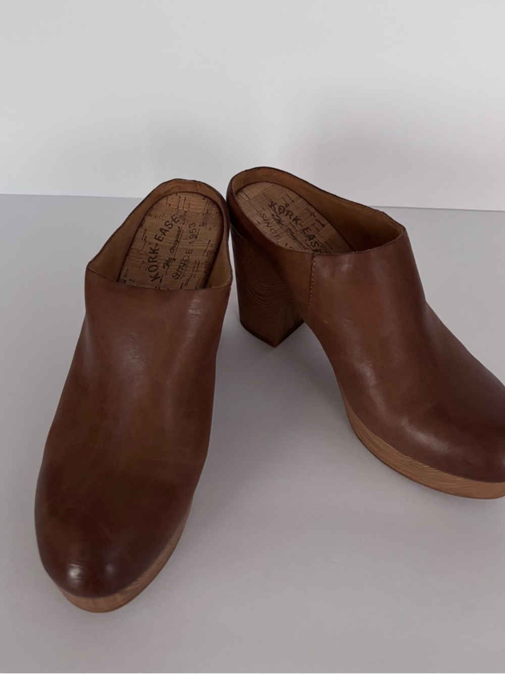 Kork-Ease Brown Platform Clogs | 9 | EUC | Boho | Retro | Leather